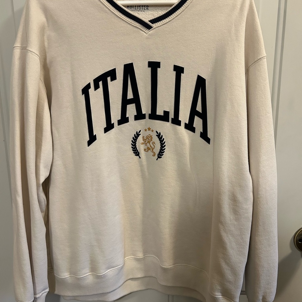Hollister Cream Sweatshirt Italia Design